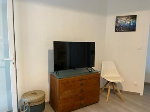T2! 3 Ou 4 Personnes Centre Ville Neuf Avec Garage ซานารี-ซูร์-แมร์ ภายนอก รูปภาพ
