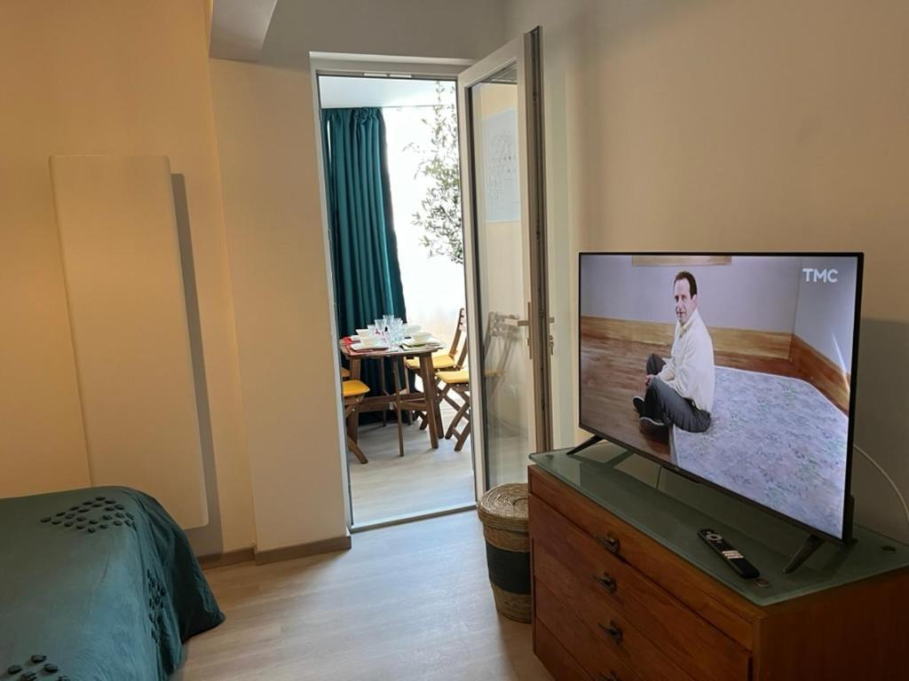 T2! 3 Ou 4 Personnes Centre Ville Neuf Avec Garage ซานารี-ซูร์-แมร์ ภายนอก รูปภาพ