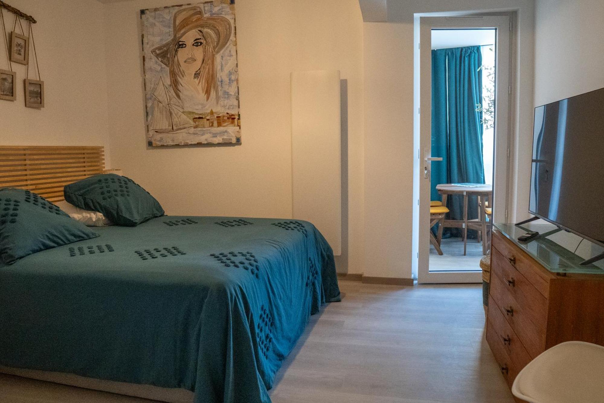T2! 3 Ou 4 Personnes Centre Ville Neuf Avec Garage ซานารี-ซูร์-แมร์ ภายนอก รูปภาพ