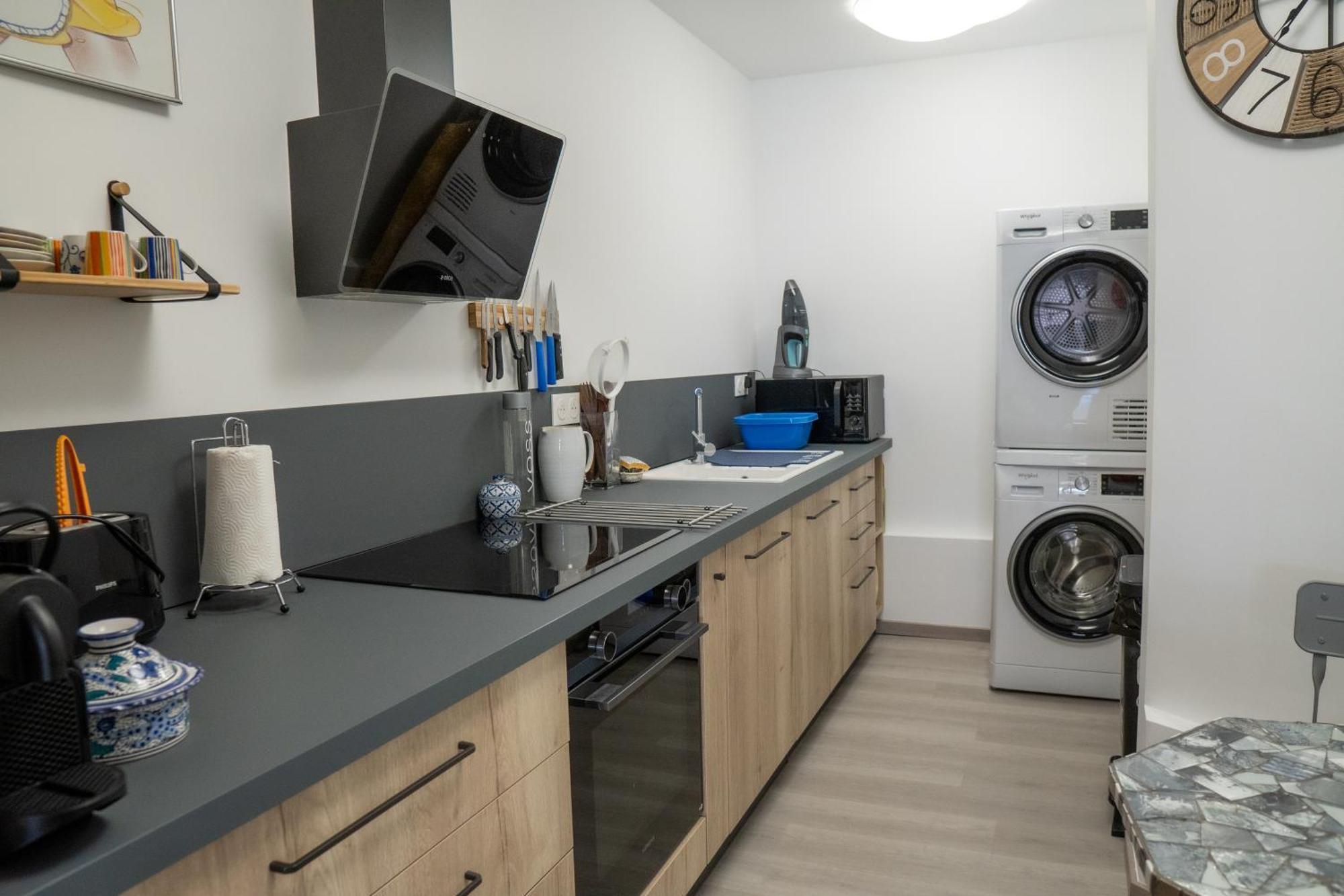 T2! 3 Ou 4 Personnes Centre Ville Neuf Avec Garage ซานารี-ซูร์-แมร์ ภายนอก รูปภาพ